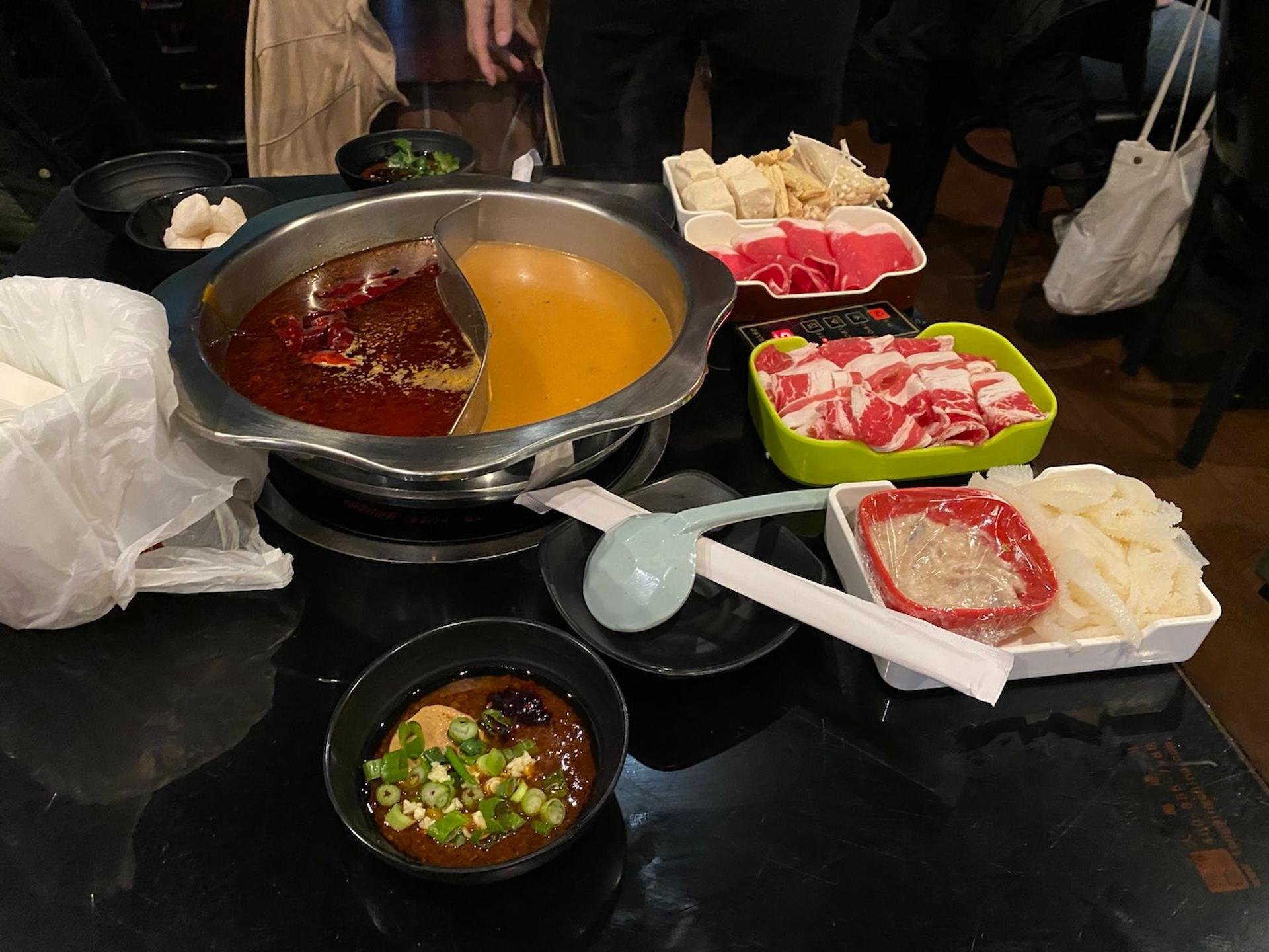 Image of some food from Hou Yi Hot Pot